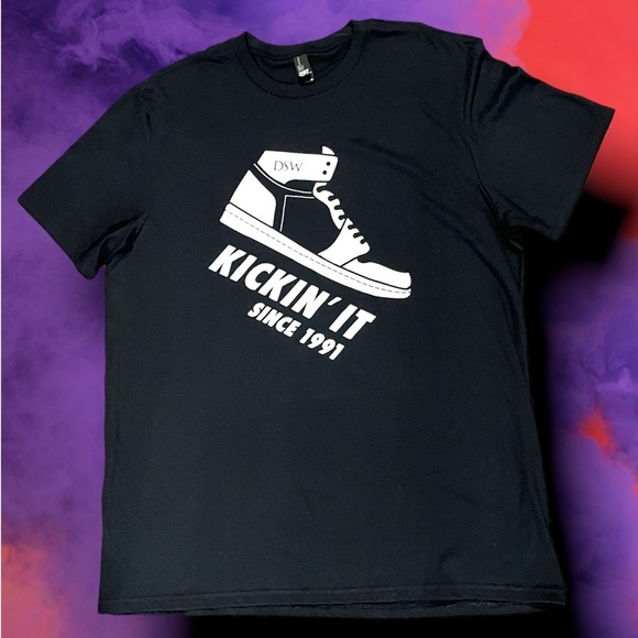 DSW Other - DSW District Tee Graphic Tee “KICKIN’ IT SINCE 1991” Men’s 2XL